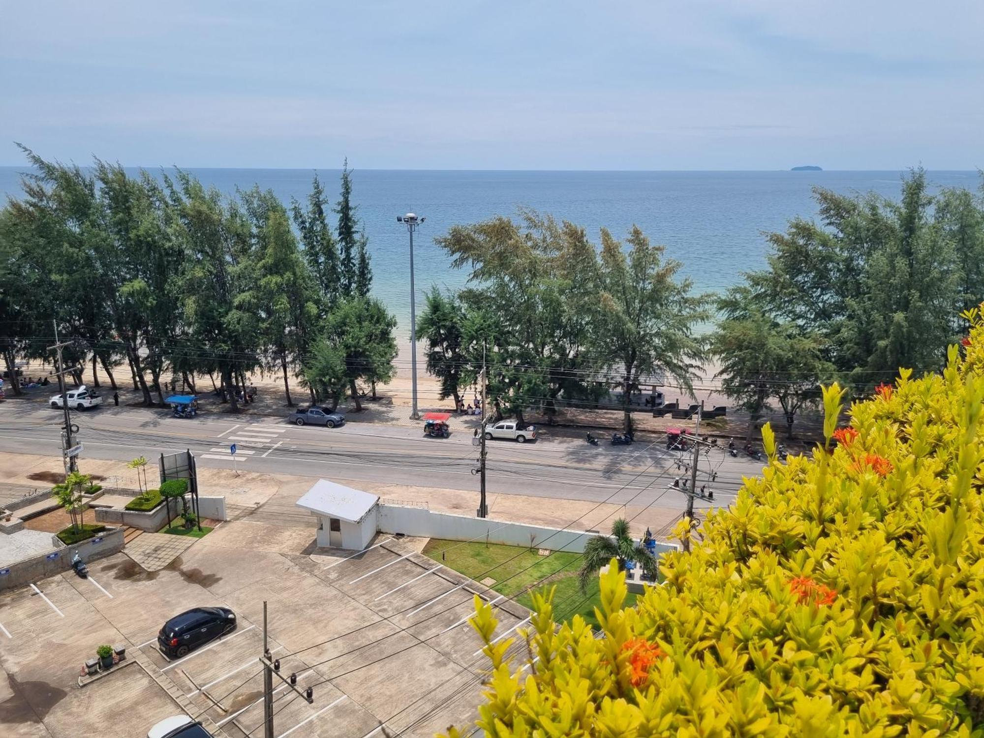 Avatara A Condominium B61 With Sea View Mae Phim Exteriér fotografie